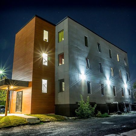 Luxury Boutique 2Bedroom Condo 2A ナイアガラ・フォールズ エクステリア 写真